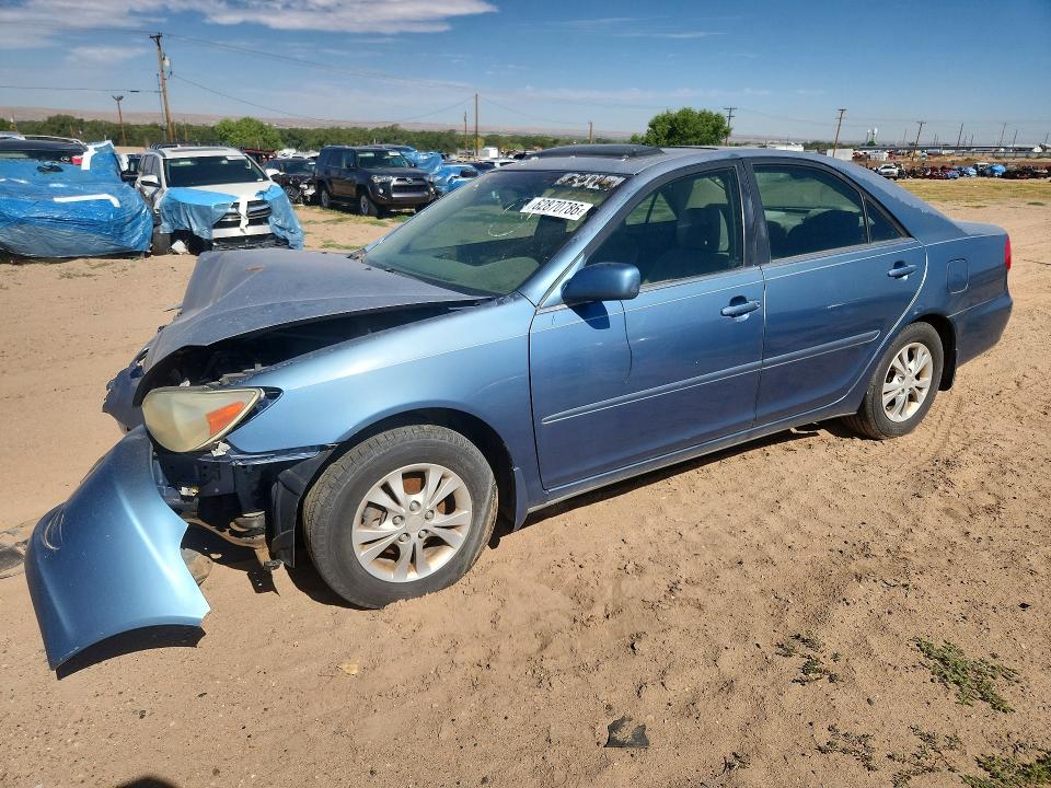 2004 TOYOTA CAMRY - Търг №62870786
