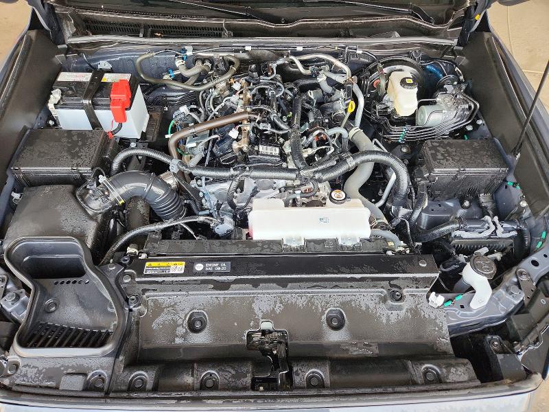 Photo 12 from auction – 2025 TOYOTA 4RUNNER with VIN JTEVA5BR0S5034288
