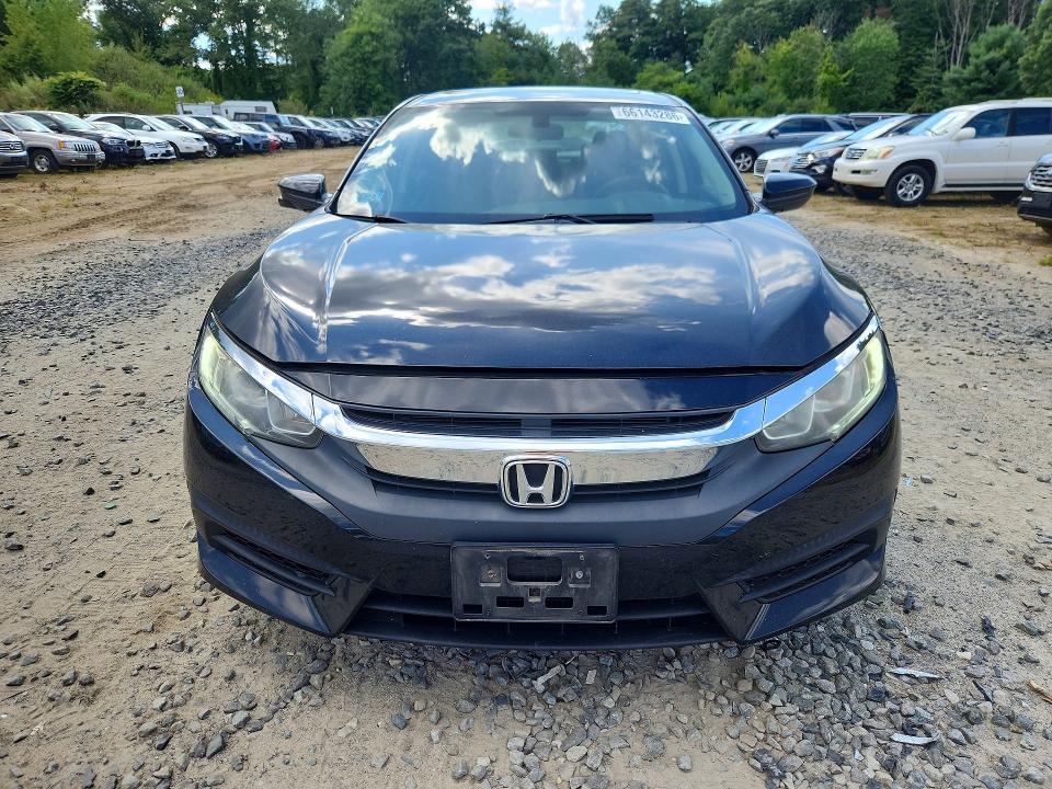 Фото 5 с аукциона – 2016 HONDA CIVIC с VIN 19XFC2F77GE245333