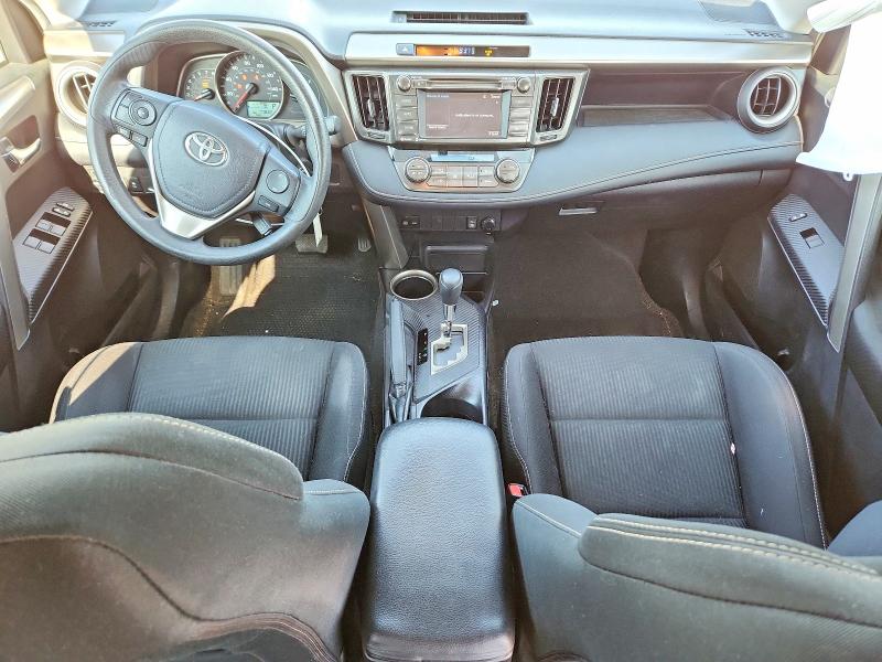 Photo 8 from auction – 2015 TOYOTA RAV4 with VIN 2T3WFREV1FW144615