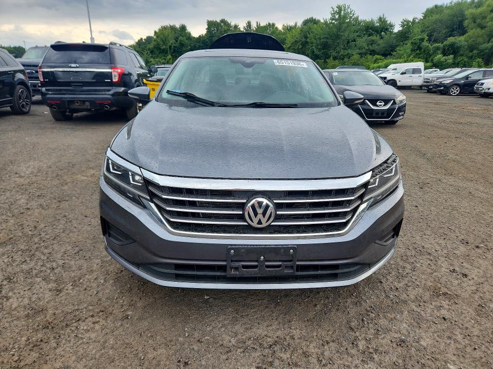 Photo 5 from auction – 2021 VOLKSWAGEN PASSAT with VIN 1VWSA7A36MC003137