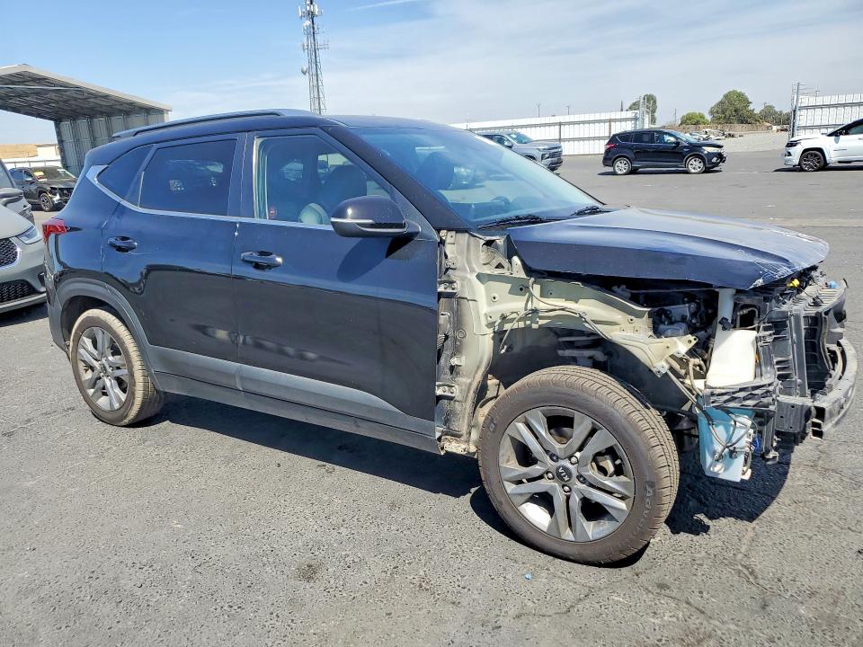 Zdjęcie 4 z aukcji – 2021 KIA SELTOS z VIN KNDEU2AA2M7141663