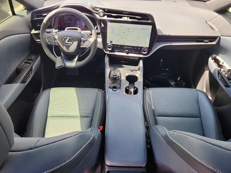 Photo 8 from auction – 2026 LEXUS RZ 350E with VIN JTJBDADB0TA004673
