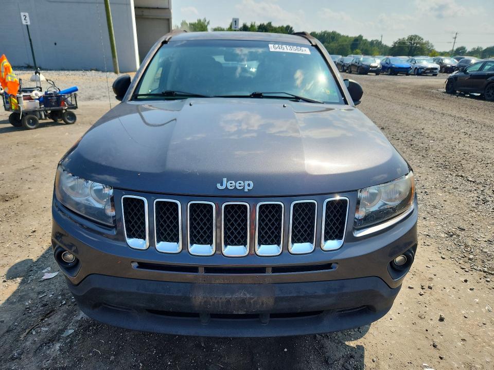 Photo 5 from auction – 2016 JEEP COMPASS with VIN 1C4NJDBB0GD686729