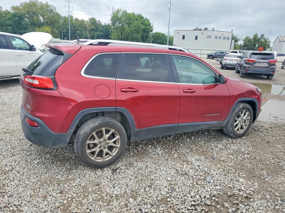 Photo 3 from auction – 2015 JEEP CHEROKEE with VIN 1C4PJLCB6FW711542