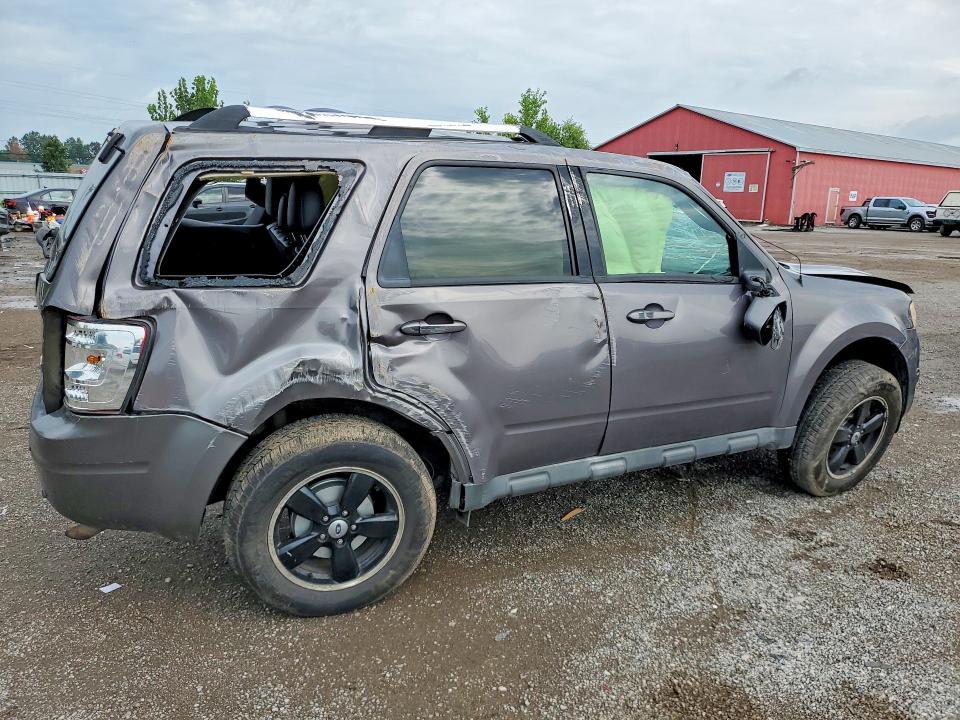 Photo 3 from auction – 2010 FORD ESCAPE with VIN 1FMCU9EGXAKA50630