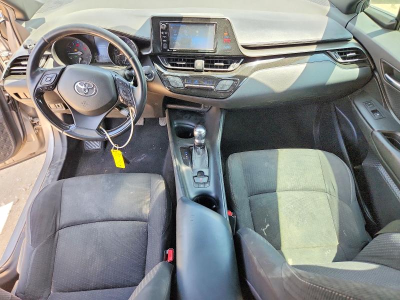 Photo 8 from auction – 2018 TOYOTA C-HR with VIN NMTKHMBX2JR039964