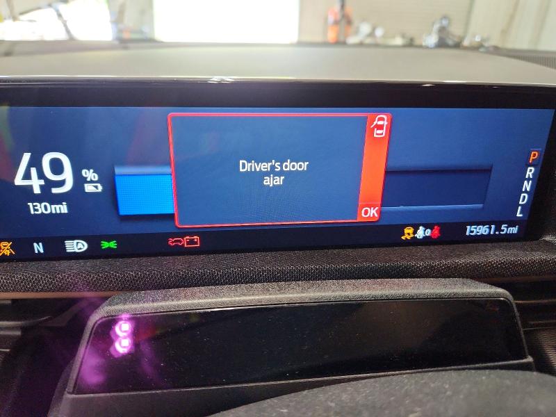Photo 9 from auction – 2023 FORD MUSTANG MACH-E with VIN 3FMTK4SE4PMA59837