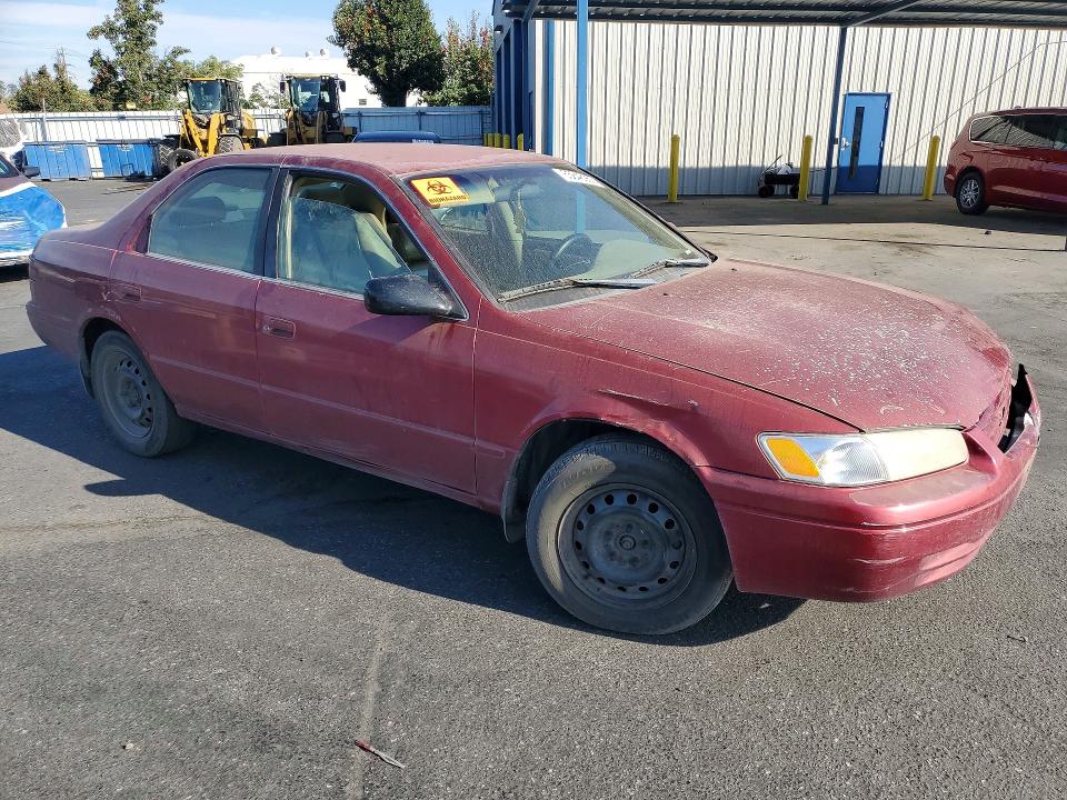 Photo 4 from auction – 1997 TOYOTA CAMRY with VIN 4T1BF22K2VU030632