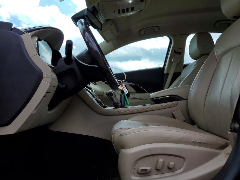 Photo 7 from auction – 2016 BUICK LACROSSE with VIN 1G4GD5G35GF145182