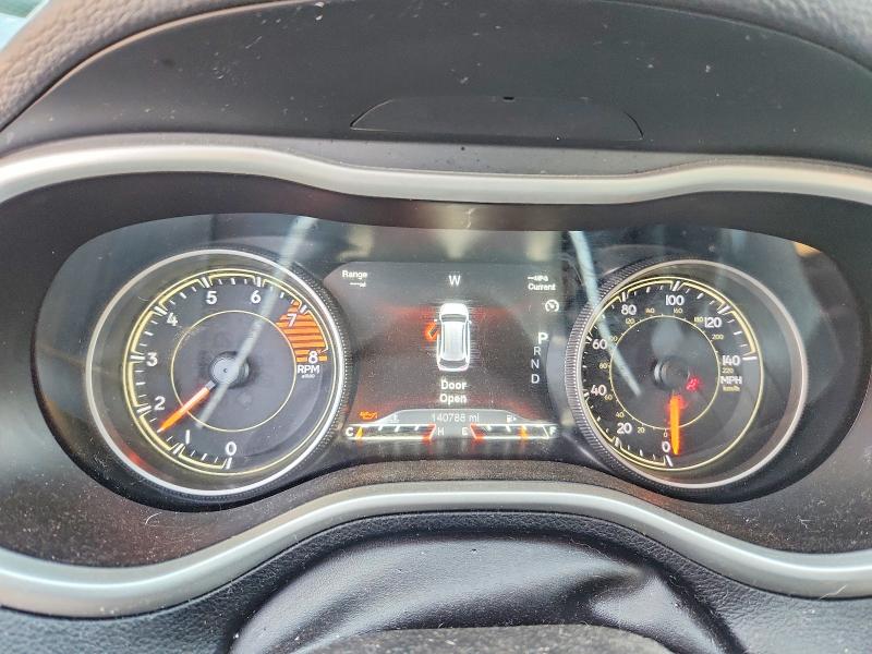 Снимка 9 от търг – 2016 JEEP CHEROKEE с VIN 1C4PJMBS4GW268039