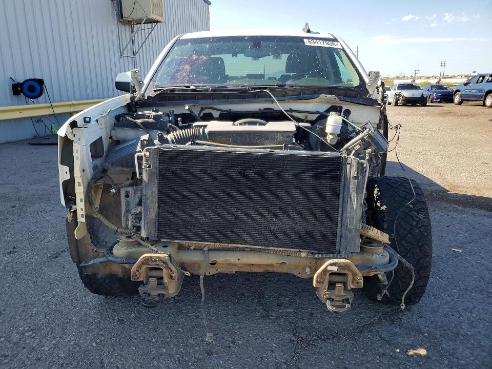 Zdjęcie 5 z aukcji – 2018 CHEVROLET SILVERADO z VIN 3GCUKREC0JG624445