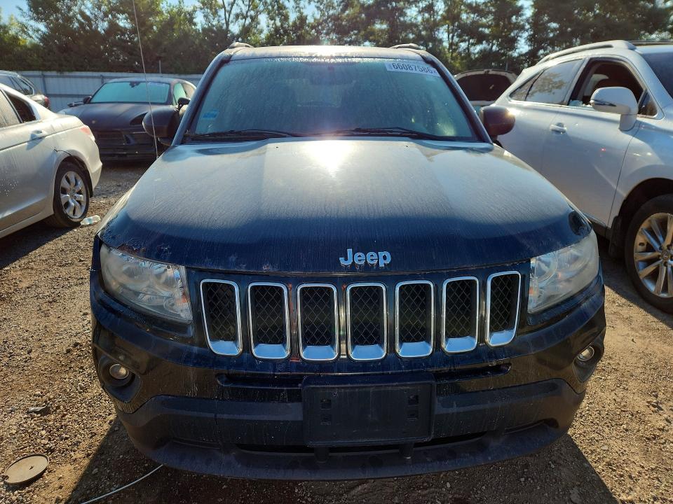 Photo 5 from auction – 2012 JEEP COMPASS with VIN 1C4NJCBA0CD550631