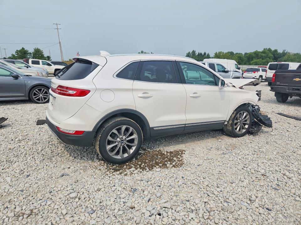 Photo 3 from auction – 2019 LINCOLN MKC with VIN 5LMCJ2D94KUL16164