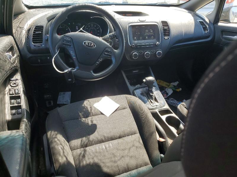 Photo 8 from auction – 2017 KIA FORTE5 with VIN KNAFK5A83H5676914