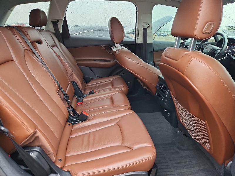 Photo 10 from auction – 2018 AUDI Q7 with VIN WA1LAAF71JD050737