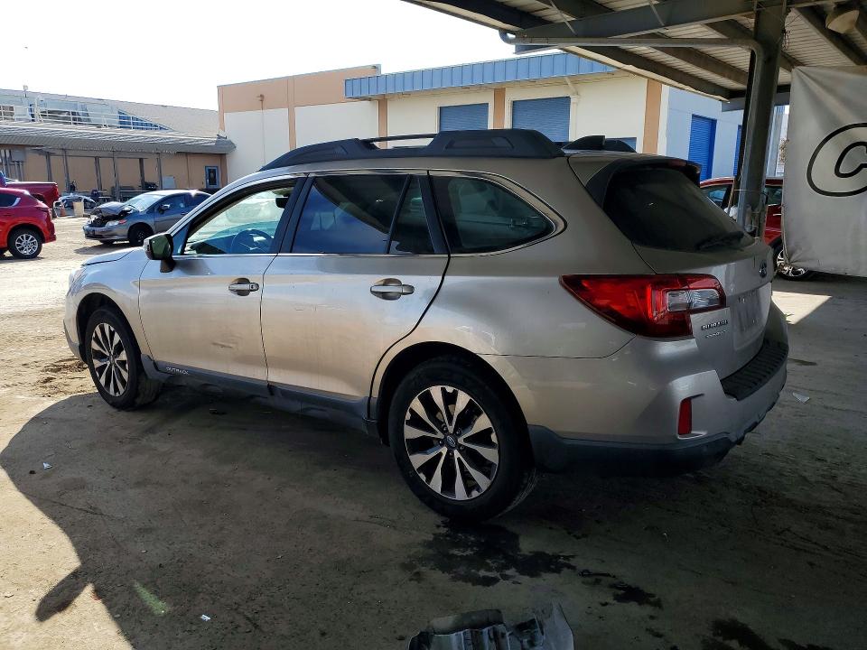 Photo 2 from auction – 2017 SUBARU OUTBACK with VIN 4S4BSANC0H3228498