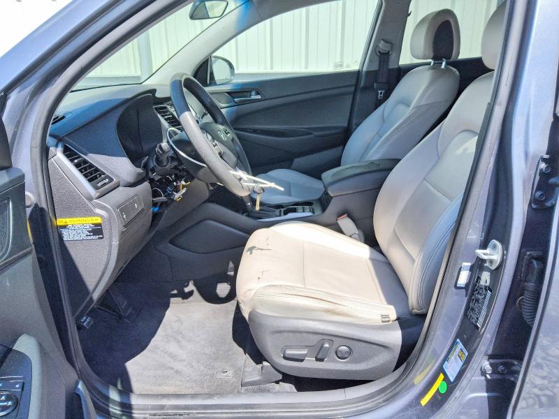 Photo 7 from auction – 2016 HYUNDAI TUCSON with VIN KM8J33A49GU181581