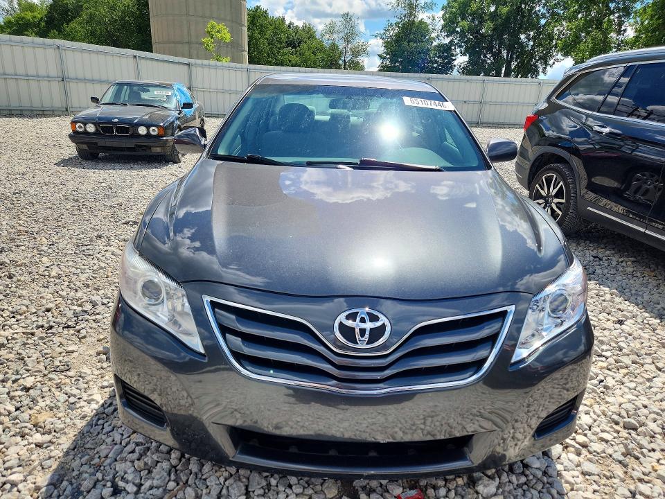 Photo 5 from auction – 2011 TOYOTA CAMRY with VIN 4T4BF3EK1BR143085