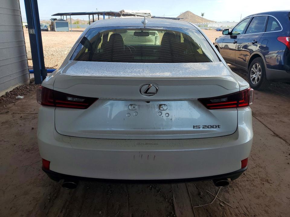 Photo 6 from auction – 2016 LEXUS IS with VIN JTHBA1D27G5007353