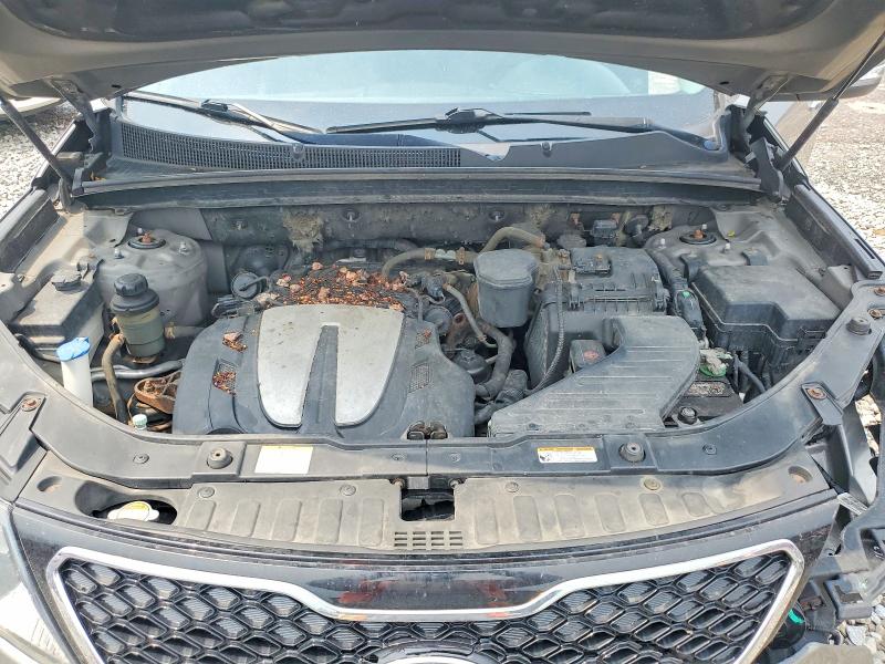 Photo 12 from auction – 2012 KIA SORENTO with VIN 5XYKWDA2XCG302439