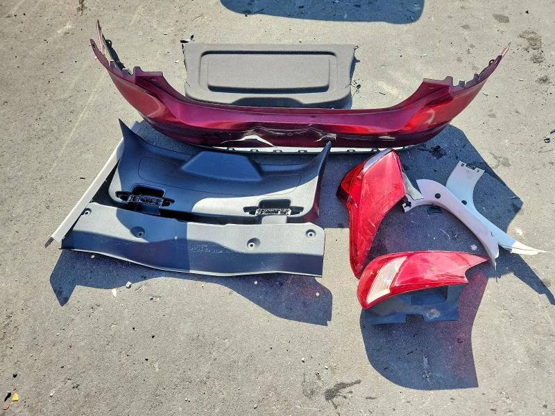 Photo 12 from auction – 2014 FORD FOCUS with VIN 1FADP3K20EL363021