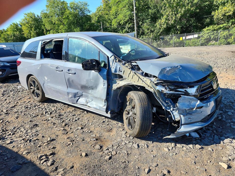 Photo 4 from auction – 2024 HONDA ODYSSEY with VIN 5FNRL6H76RB063265