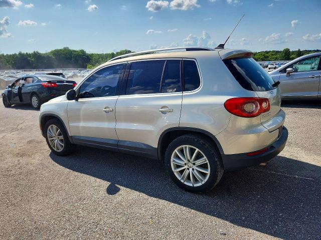 Photo 2 from auction – 2011 VOLKSWAGEN TIGUAN with VIN WVGAV7AX2BW547129