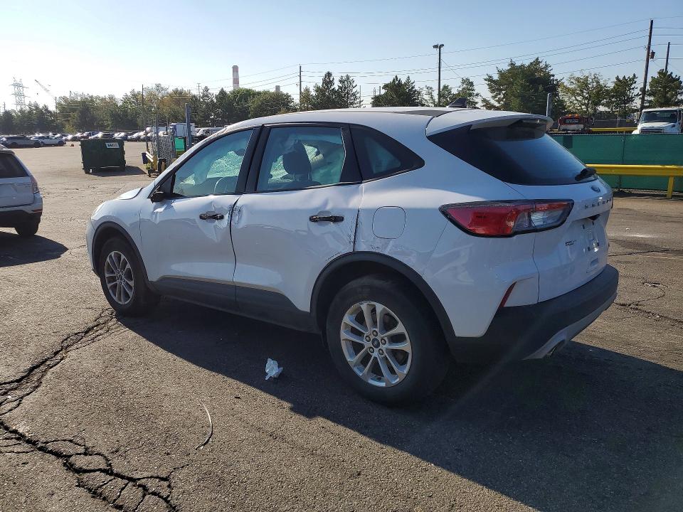 Photo 2 from auction – 2020 FORD ESCAPE with VIN 1FMCU9F60LUA18945
