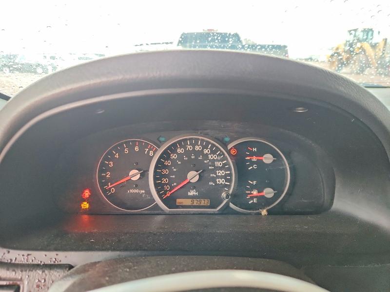 Photo 9 from auction – 2004 KIA SEDONA with VIN KNDUP131546595390