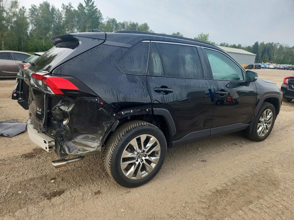 Photo 3 from auction – 2020 TOYOTA RAV4 with VIN 2T3R1RFVXLC068383