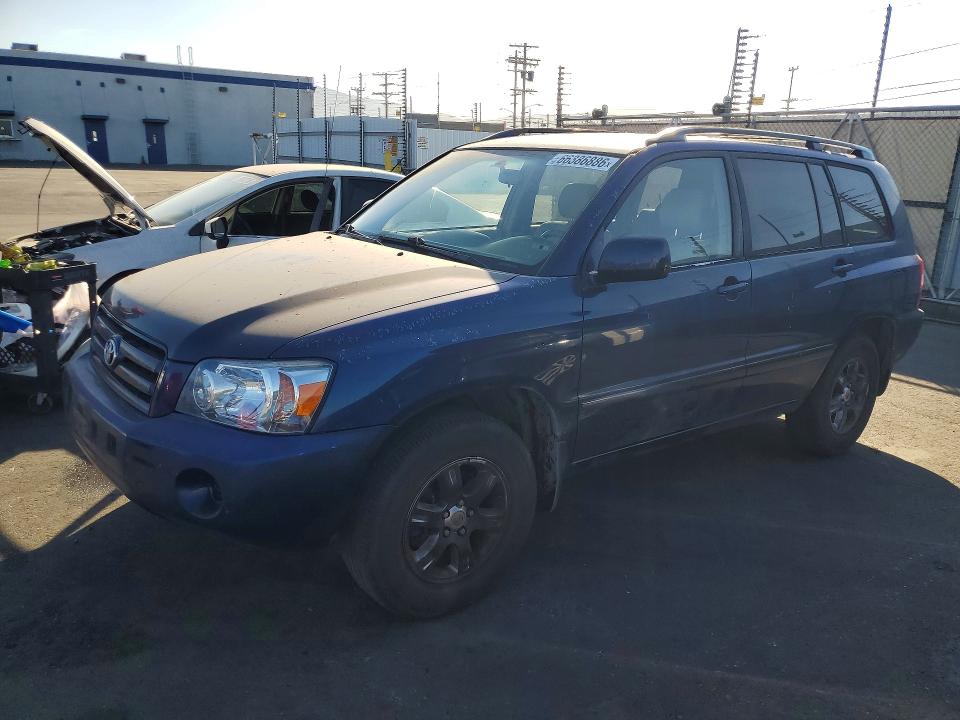 TOYOTA HIGHLANDER 2004 with VIN JTEGP21A140016075 - Photo from auction