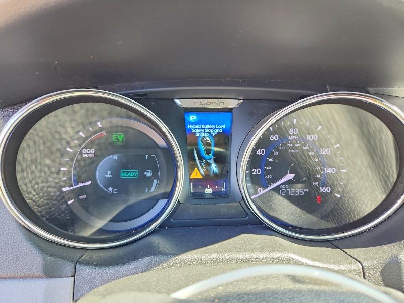Photo 9 from auction – 2013 HYUNDAI SONATA with VIN KMHEC4A48DA099264