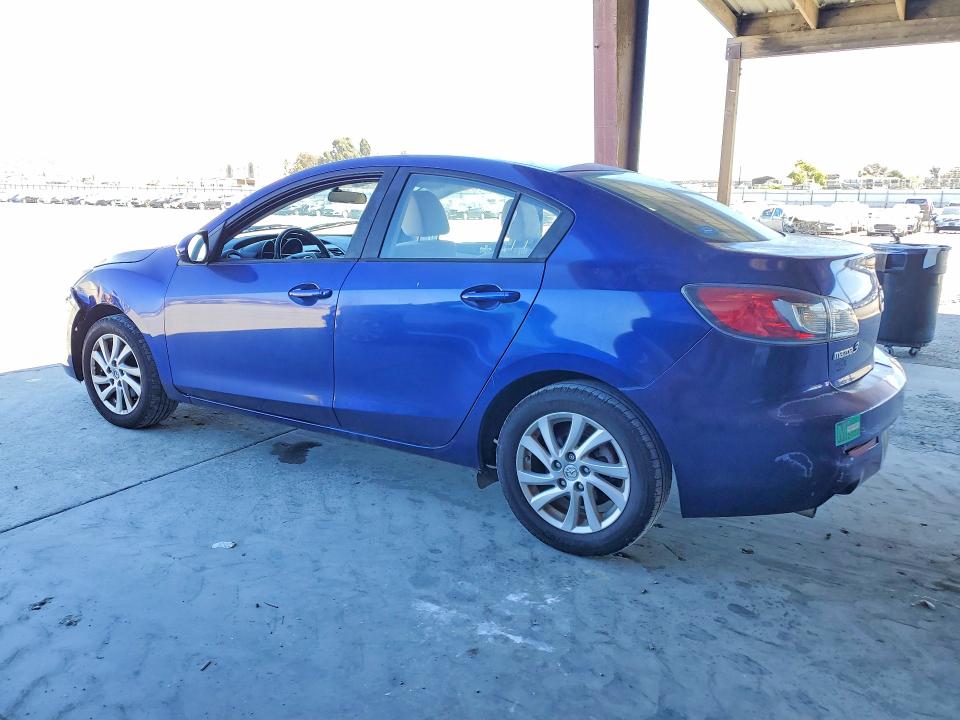 Photo 2 from auction – 2012 MAZDA 3 with VIN JM1BL1V72C1666108