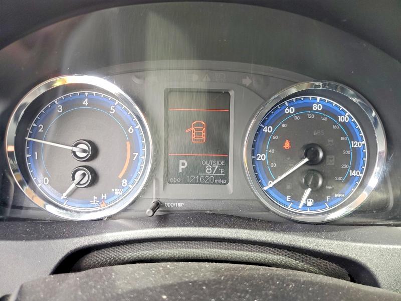 Photo 9 from auction – 2017 TOYOTA COROLLA with VIN 2T1BURHE2HC810667