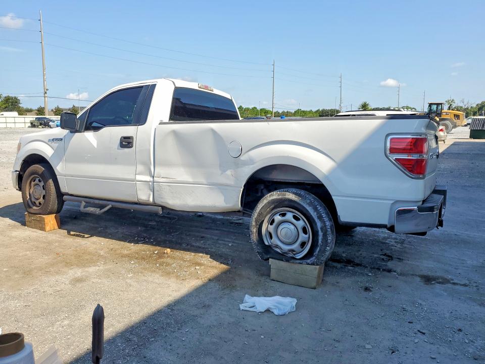 Photo 2 from auction – 2012 FORD F150 with VIN 1FTNF1CF0CKD80590