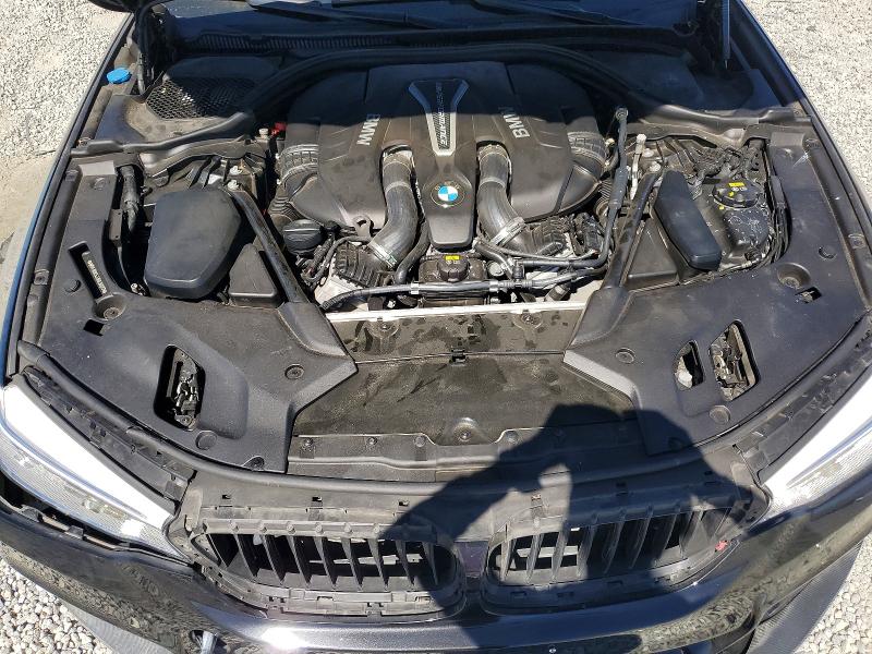 Photo 11 from auction – 2018 BMW M550XI with VIN WBAJB9C53JB035077