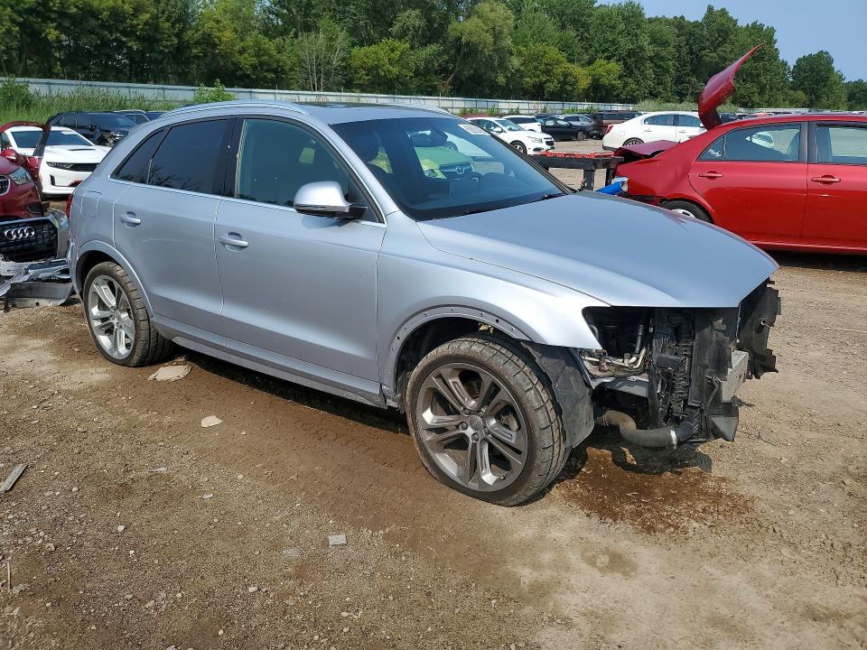 Photo 4 from auction – 2017 AUDI Q3 with VIN WA1JCCFS7HR005638
