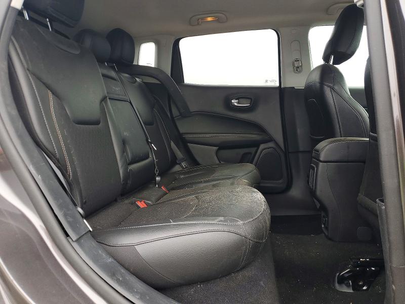 Photo 11 from auction – 2019 JEEP COMPASS with VIN 3C4NJDBB8KT650676