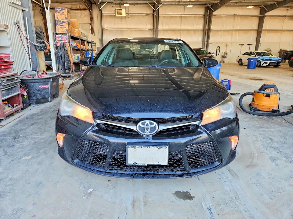 Zdjęcie 5 z aukcji – 2017 TOYOTA CAMRY z VIN 4T1BF1FK2HU710149