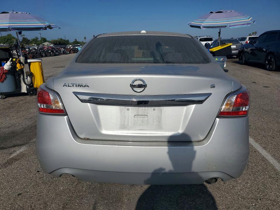 Photo 6 from auction – 2015 NISSAN ALTIMA with VIN 1N4AL3AP5FC477285