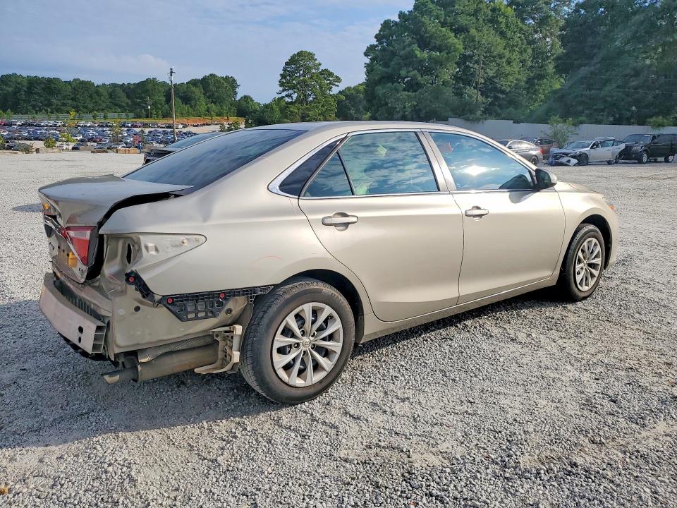Photo 3 from auction – 2015 TOYOTA CAMRY with VIN 4T1BF1FK7FU488477
