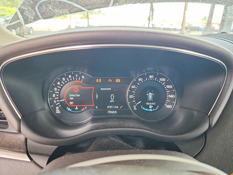 Photo 9 from auction – 2018 LINCOLN MKC with VIN 5LMCJ3D90JUL31040