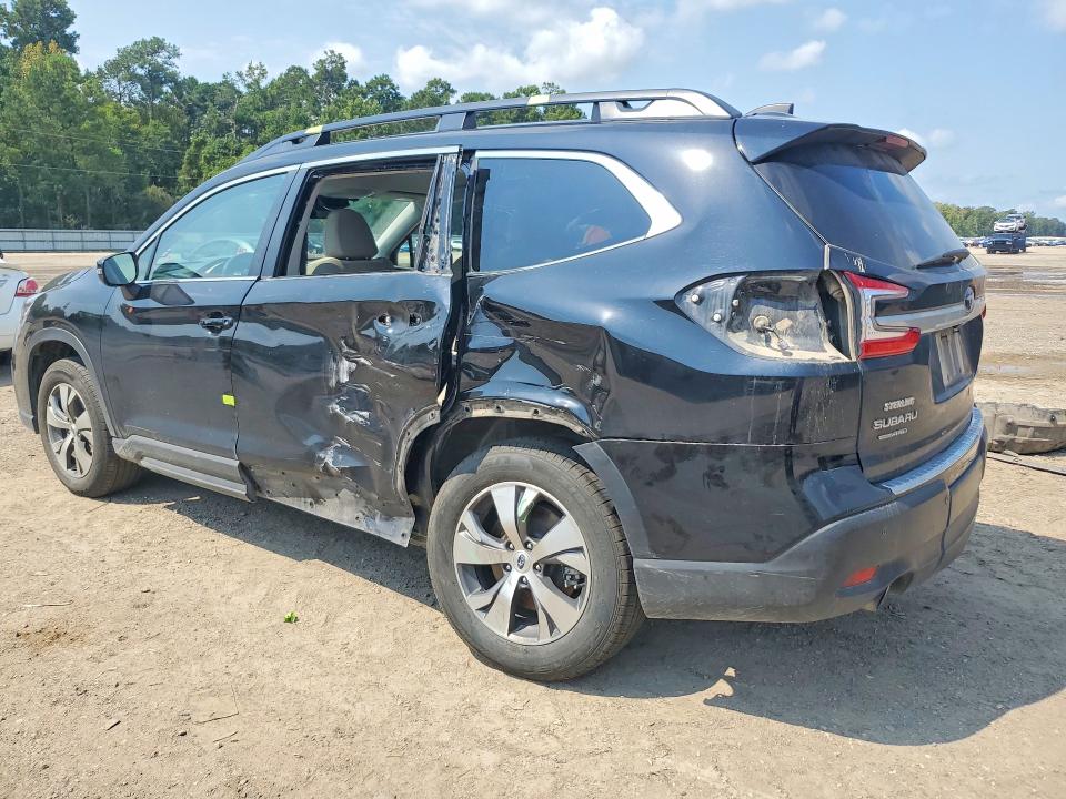 Photo 2 from auction – 2023 SUBARU ASCENT with VIN 4S4WMAED7P3451852