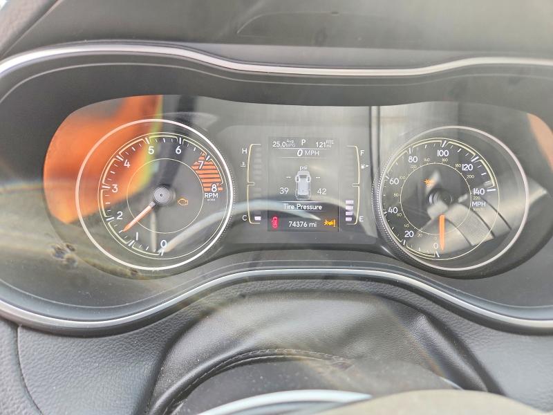 Photo 9 from auction – 2020 JEEP CHEROKEE with VIN 1C4PJMLX0LD643487