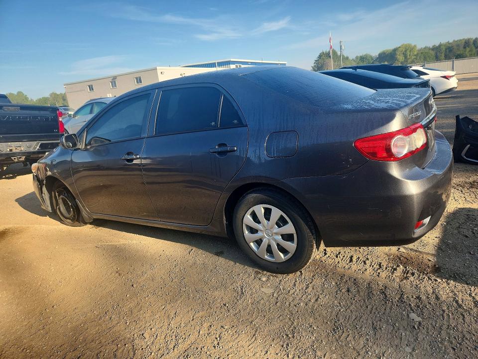Photo 2 from auction – 2013 TOYOTA COROLLA with VIN 2T1BU4EE7DC037714