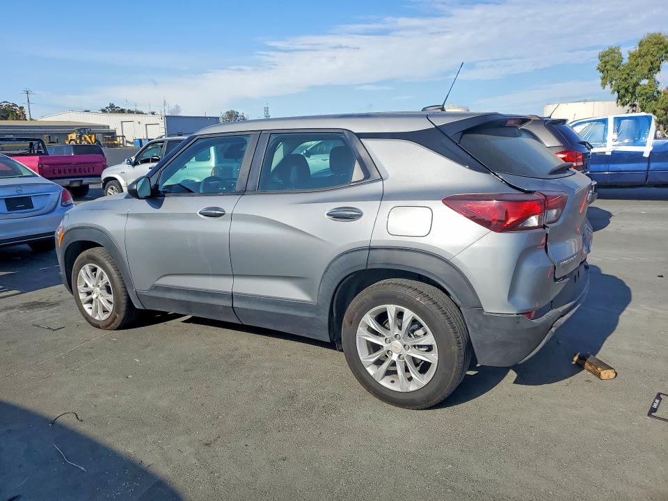 Photo 2 from auction – 2023 CHEVROLET TRAILBLAZER with VIN KL79MMS25PB113925