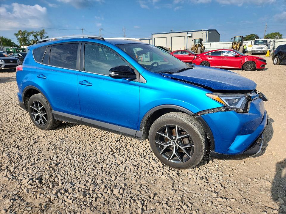 صورة رقم 4 من المزاد - 2016 TOYOTA RAV4 مع VIN 2T3JFREV0GW460101