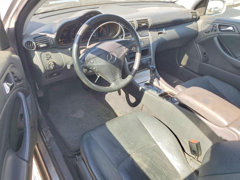 Photo 8 from auction – 2003 MERCEDES-BENZ C with VIN WDBRN40J53A496841