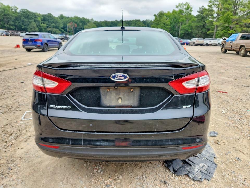 Photo 6 from auction – 2016 FORD FUSION with VIN 3FA6P0H71GR296007